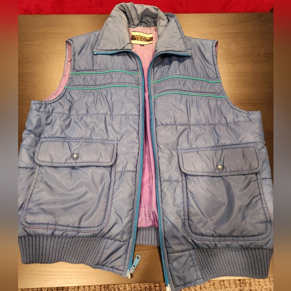 VTG Oregon Trail Premium Puffer Vest Size L Blue Zipper Closure Made In USA